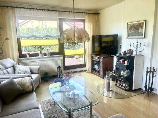 Wohnzimmer mit Kamin