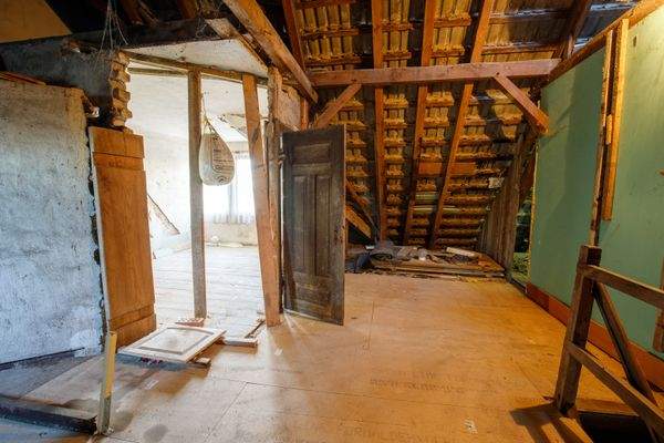 15 - Dachgeschoss nebst Zimmer.jpg