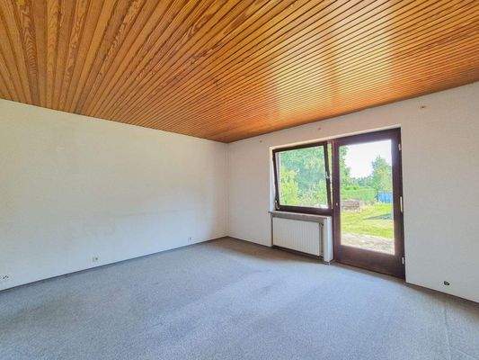 Schlafzimmer mit Balkon