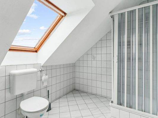 Badezimmer Dachgeschoss
