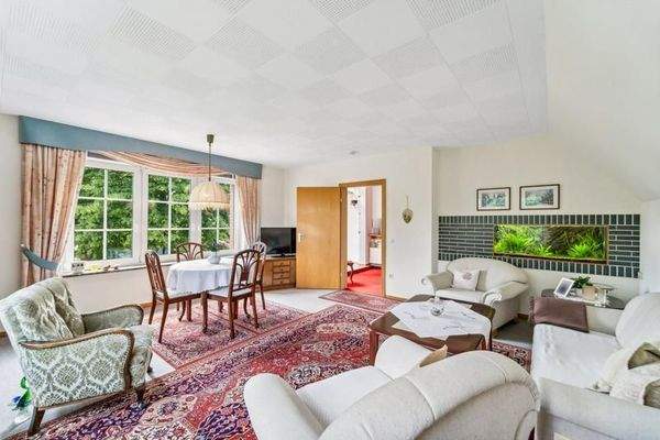 Wohn- &amp; Essbereich OG