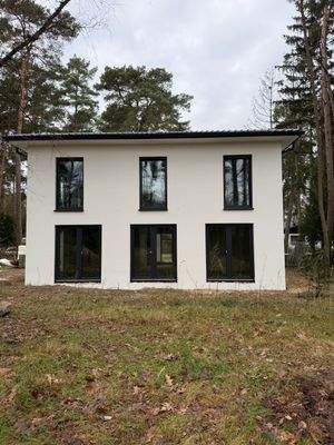 Grosses Grundstück.jpeg