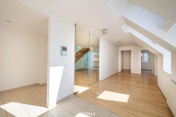 Heller Eingangsbereich