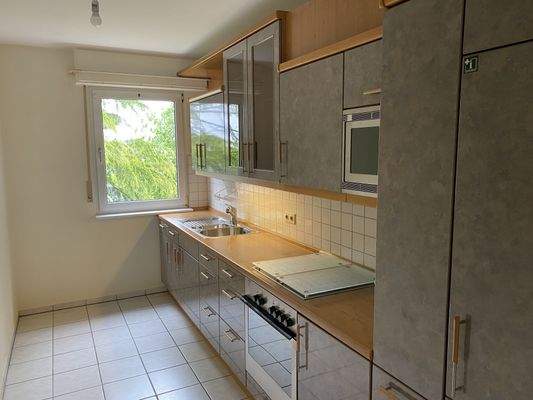 vorhandene Einbauküche