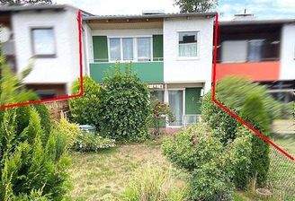 Reihenmittelhaus mit Terrasse, Balkon und Garten