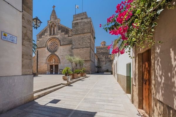 Alcudia Church 02