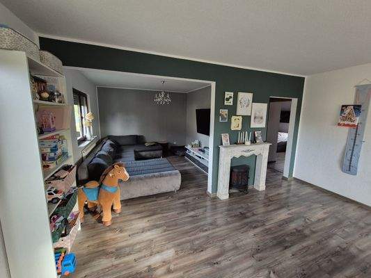 10. Wohn- und Essbereich