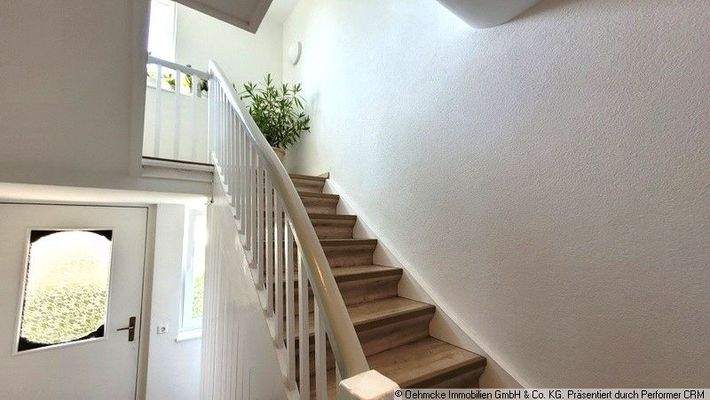 Treppenaufgang zur Wohnung