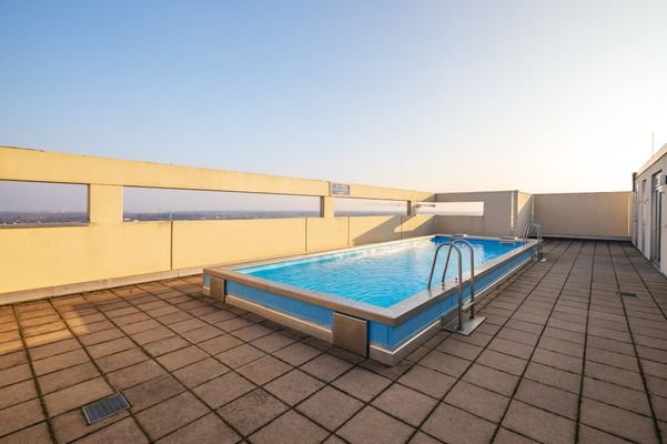 Pool auf dem Dach 