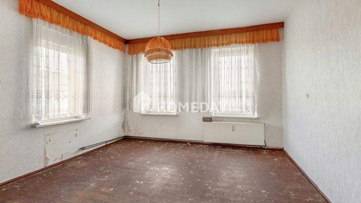 1. OG Schlafzimmer 1