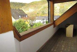 überdachter 2. Balkon