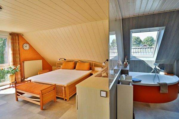  Schlafzimmer und offenes Bad DG