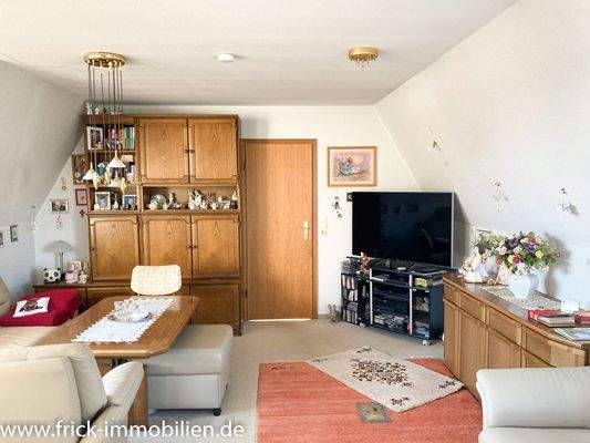 23-Wohnzimmer Anbau OG.JPG