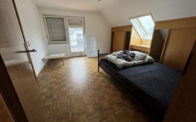 OG Schlafzimmer 2-2.JPG