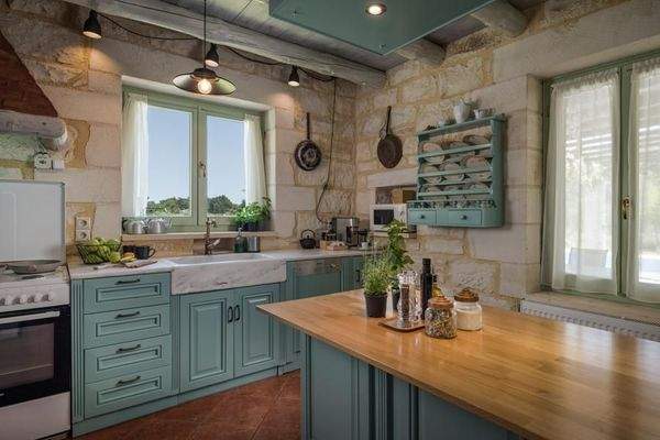 Kreta, Maza: Steinvilla mit beheiztem Pool und Garten in ruhiger Lage zu verkaufen