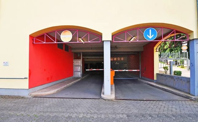 Zufahrt Tiefgarage