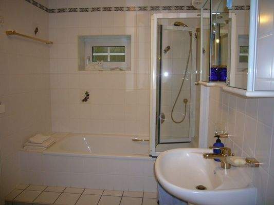 Bad im Untergeschoss