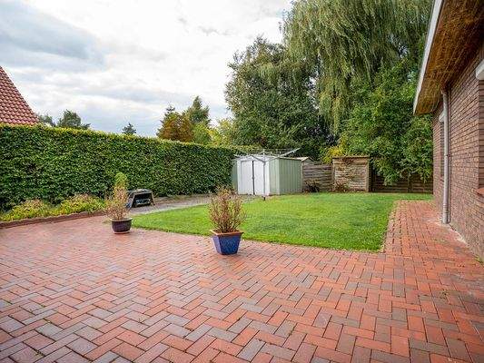 gemeinschaftliche Terrasse / Garten 