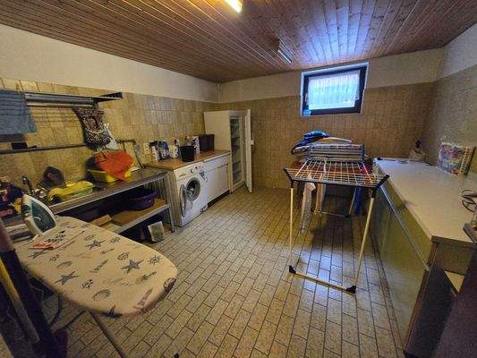 Keller/Hauswirtschaftsraum