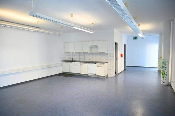 Küche + Aufenthaltsraum