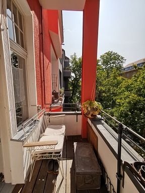 Balkon aus Whg. darunter