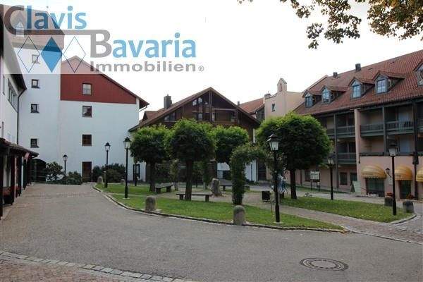 Umgebung, Blick vom Balkon auf den Brunnenplatz