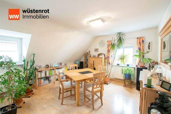 Whg. DG links Essbereich