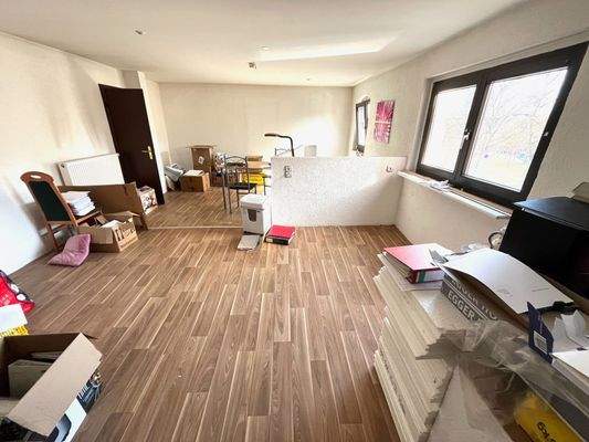 Wohnzimmer Haupt-WE OG.jpeg