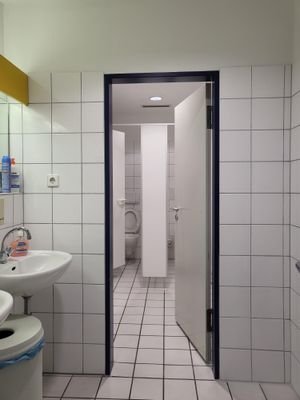 WC.jpg