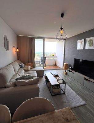 Wohnzimmer mit Loggia