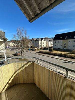 Balkon mit Straßensicht