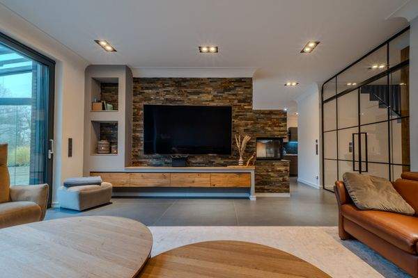 DI - Forbes Global Properties