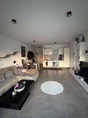 Wohnzimmer und Küche