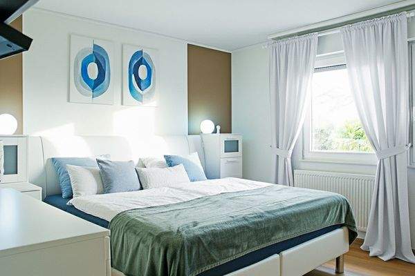 Schlafzimmer, mit KI eingerichtet