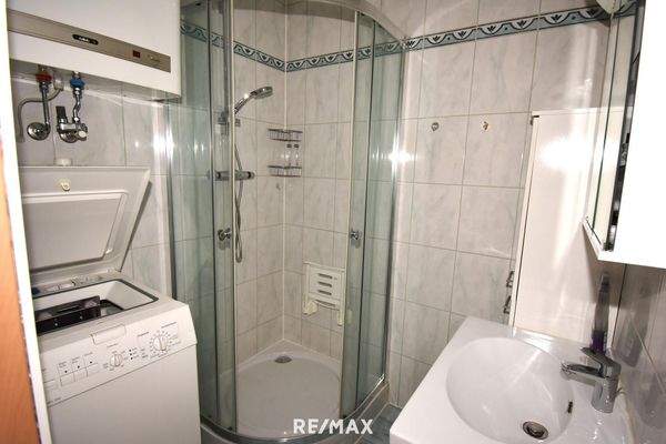 Bad wird möbliert übergeben