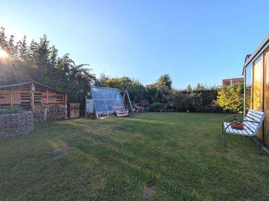 Weitläufige Rasenfläche