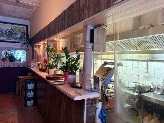 offene Küche vom Hanoi Bistro