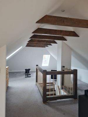 Dachgeschoss 2 Foto 2.jpg