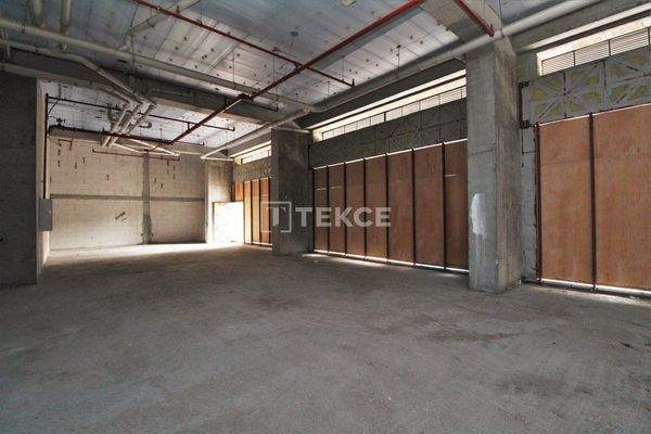 New Shops with Rental Income Potential in Istanbul