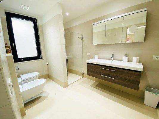 6988pi_30_Villa_Rustiko_Anwesen_Immobilienkauf_Gar