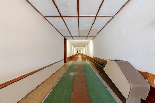 EG Gewerbeeinheit Kegelbahnzimmer