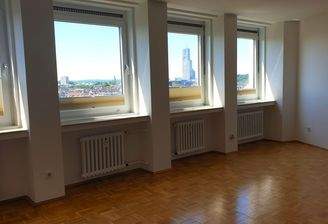 Wohnzimmer mit Ausblick