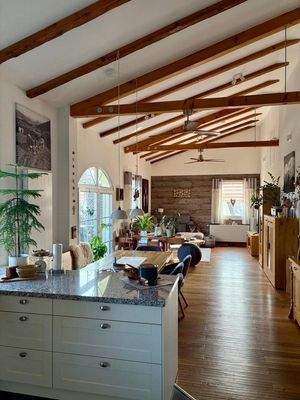 Wohn- und Essbereich