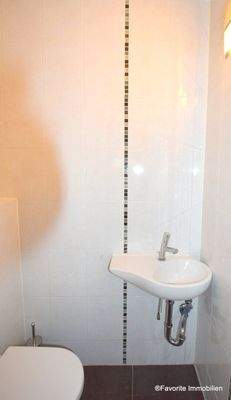 WC + Waschbecken