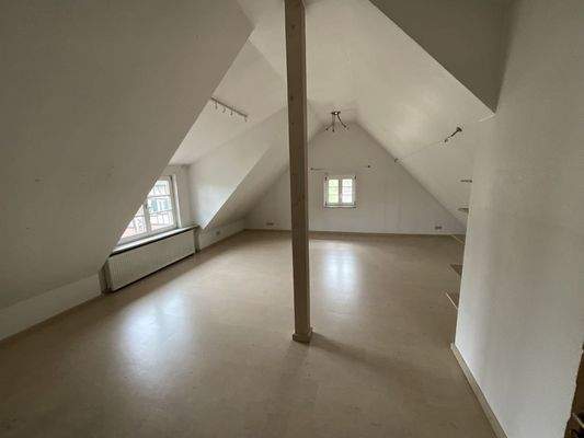 Zimmer 1 Speicher. ( Ansicht 1)