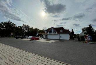 TS13 - Außenanlage, Parkplatz (8)