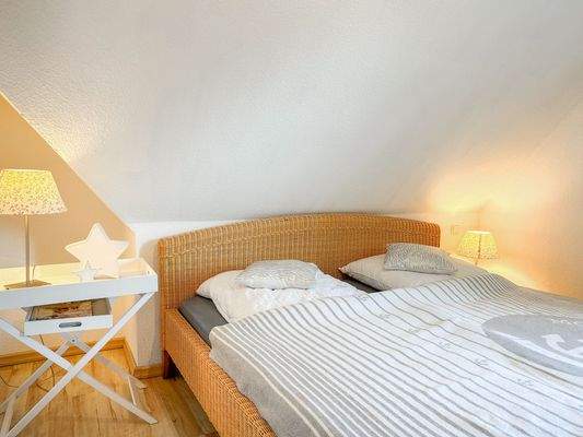 Schlafzimmer 1 von 4