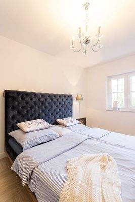 Schlafzimmer  (Musterhaus)