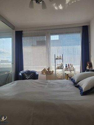 SZ mit direktem Zugang auf die Loggia