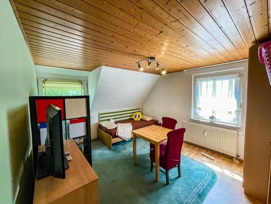 Schlafzimmer 1 OG